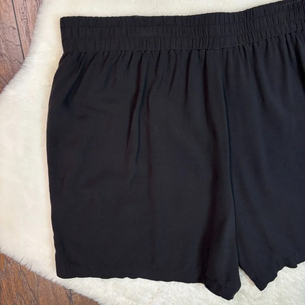 Wildfox Pull-On Shorts XL Black High-Rise Elastic Waist Pockets Casual Women's‎